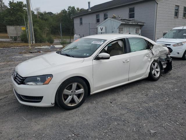 2013 VOLKSWAGEN PASSAT SE, 