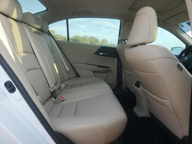1HGCR3F85GA013690 - 2016 HONDA ACCORD EXL WHITE photo 10