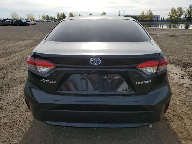 JTDBBRBE7LJ013228 - 2020 TOYOTA COROLLA LE შავი ფოტო 6