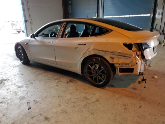 5YJ3E1EB0LF619024 - 2020 TESLA MODEL 3 WHITE photo 2