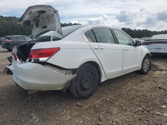 1HGCP26318A107796 - 2008 HONDA ACCORD LX WHITE photo 3