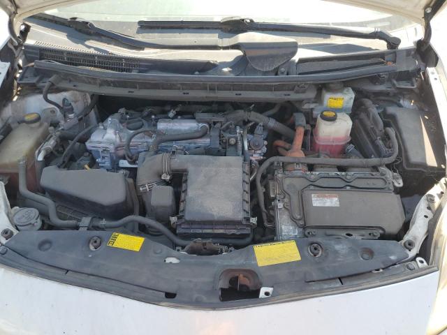 JTDKN3DU2D5573192 - 2013 TOYOTA PRIUS WHITE photo 11