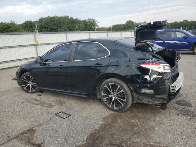 4T1B11HKXJU662613 - 2018 TOYOTA CAMRY L 黑色 照片 2