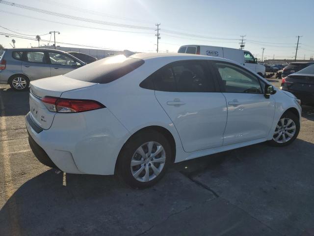 JTDBCMFE7SJ047341 - 2025 TOYOTA COROLLA LE Ақ фото 3