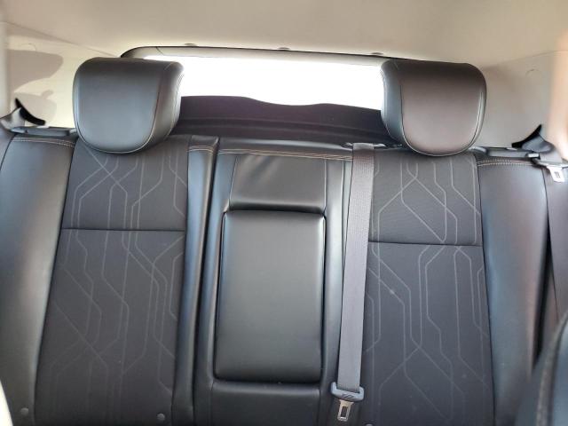 KL7CJLSB4JB632688 - 2018 CHEVROLET TRAX 1LT Gümüş foto 10