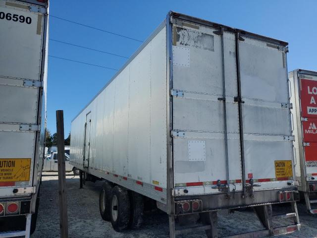 1UYVS2489EM844602 - 2014 UTILITY VS2RA WHITE photo 3