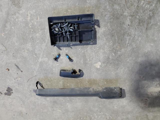 1GC1KUEG1FF104384 - 2015 CHEVROLET SILVERADO K2500 HEAVY DUTY WHITE photo 12