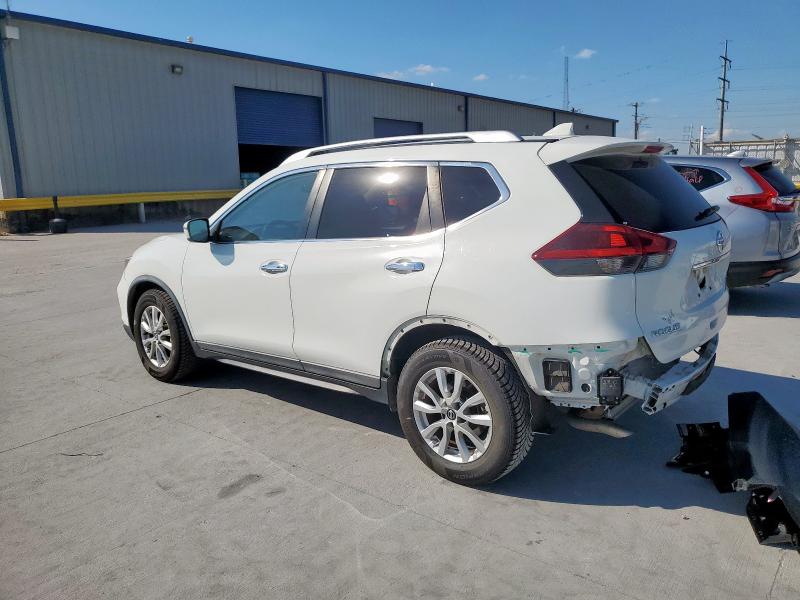 KNMAT2MT6JP589981 - 2018 NISSAN ROGUE S 白色 照片 2