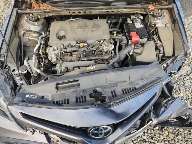 4T1G11AK5MU558860 - 2021 TOYOTA CAMRY SE ნაცრისფერი ფოტო 11
