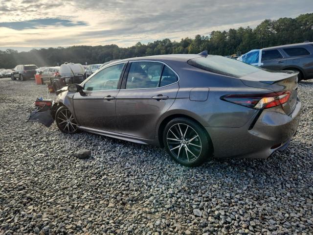 4T1G11AK5MU558860 - 2021 TOYOTA CAMRY SE ნაცრისფერი ფოტო 2