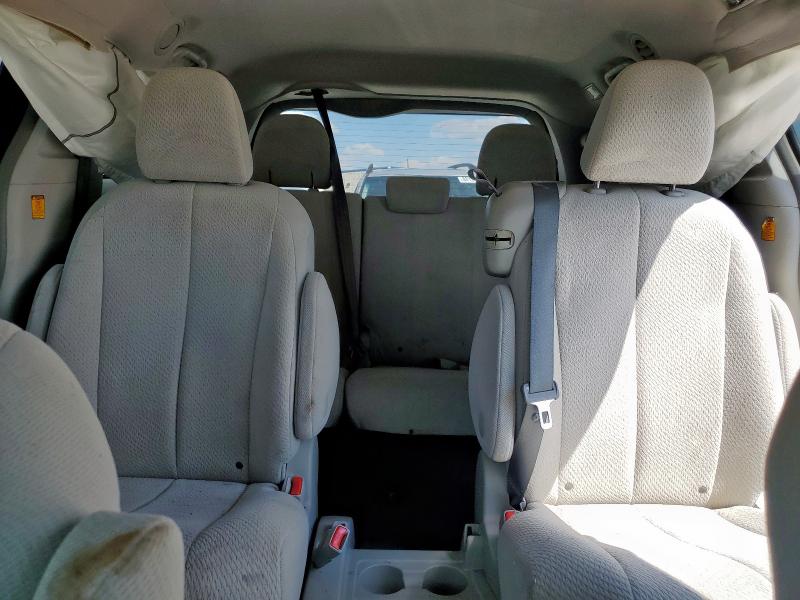 5TDKK3DC2CS206480 - 2012 TOYOTA SIENNA LE 灰色 照片 10