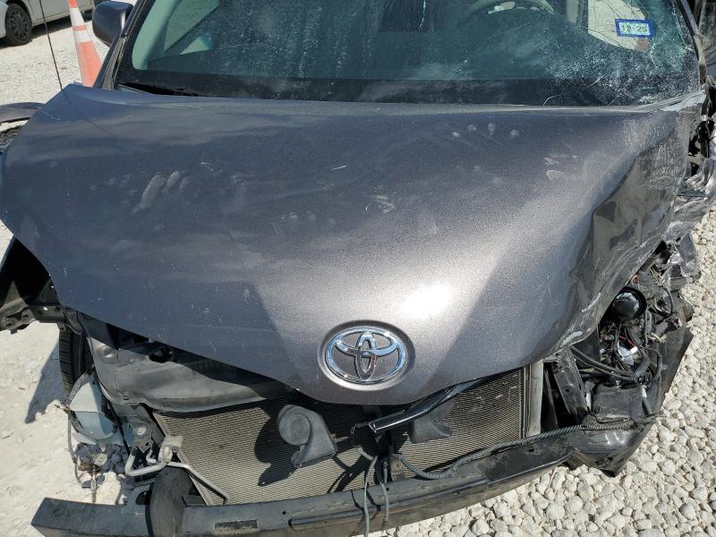 5TDKK3DC2CS206480 - 2012 TOYOTA SIENNA LE 灰色 照片 12