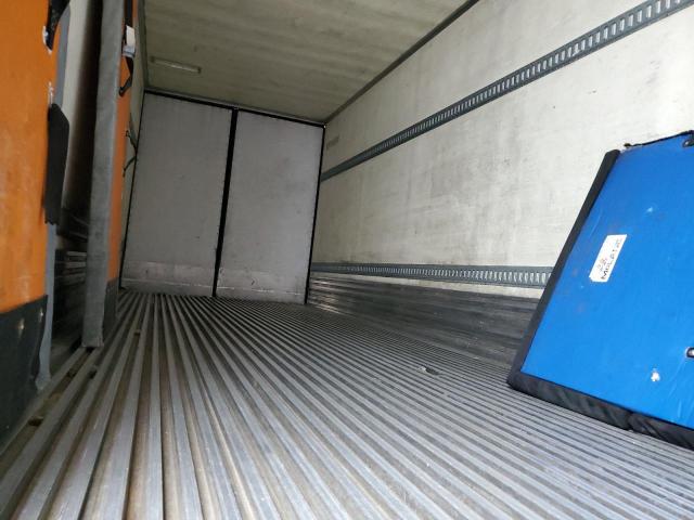 1UYVS2481GM426117 - 2016 UTILITY VS2RA თეთრი ფოტო 5