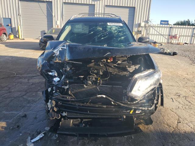 KNMAT2MV1HP557614 - 2017 NISSAN ROGUE S Weiß Foto 5