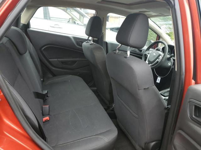 3FADP4BJ2JM129825 - 2018 FORD FIESTA SE 红色 照片 19