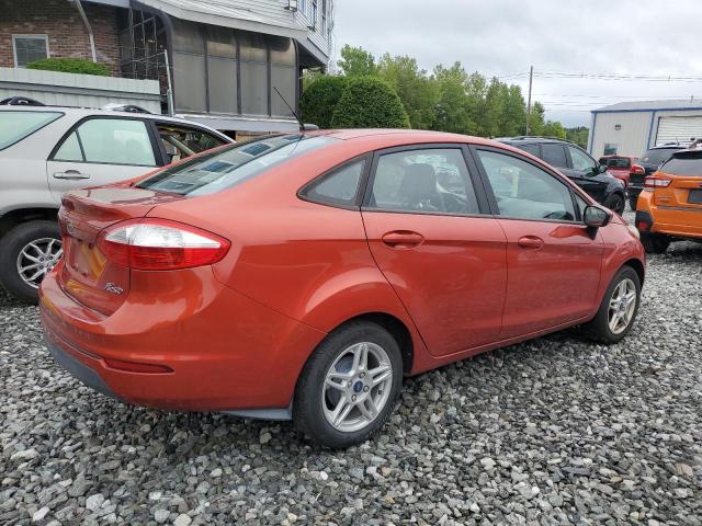 3FADP4BJ2JM129825 - 2018 FORD FIESTA SE 红色 照片 5