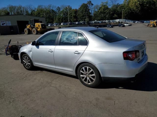 3VWRZ7AJ8AM064294 - 2010 VOLKSWAGEN JETTA SE SILVER photo 2