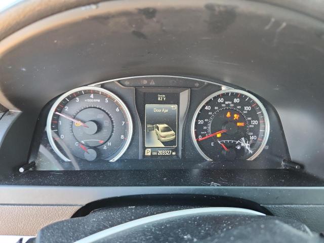 4T1BF1FK5FU114935 - 2015 TOYOTA CAMRY LE 灰色 照片 9