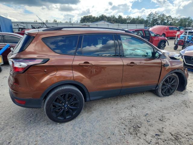 1FMCU0GDXHUE65010 - 2017 FORD ESCAPE SE BROWN photo 3