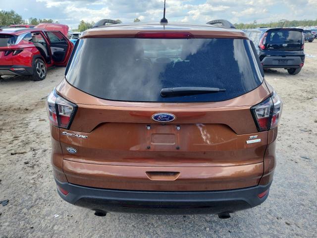 1FMCU0GDXHUE65010 - 2017 FORD ESCAPE SE BROWN photo 6