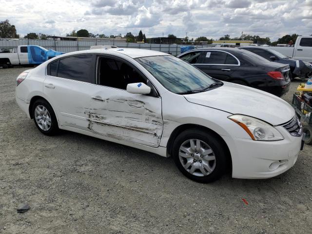 1N4AL2AP6CN501930 - 2012 NISSAN ALTIMA BASE Biały zdjęcie 4