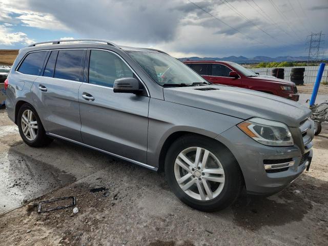 4JGDF7CE1EA325477 - 2014 MERZ GL 450 4MATIC GRAY photo 4