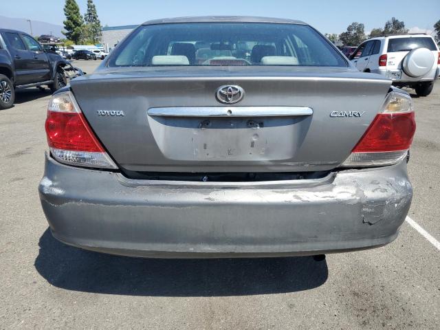 4T1BE32K75U621063 - 2005 TOYOTA CAMRY LE GRAY photo 6