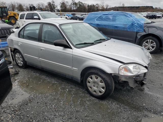 2HGEJ6615YH572213 - 2000 HONDA CIVIC BASE SILVER photo 4