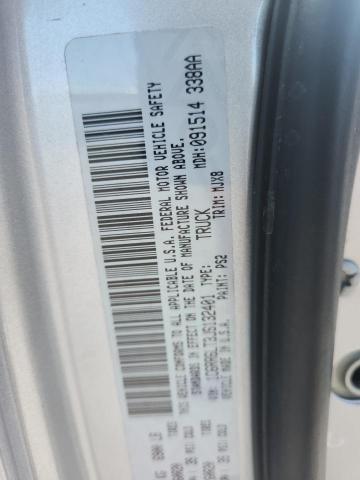 1C6RR6LT3JS132401 - 2018 RAM 1500 SLT Күміс фото 12