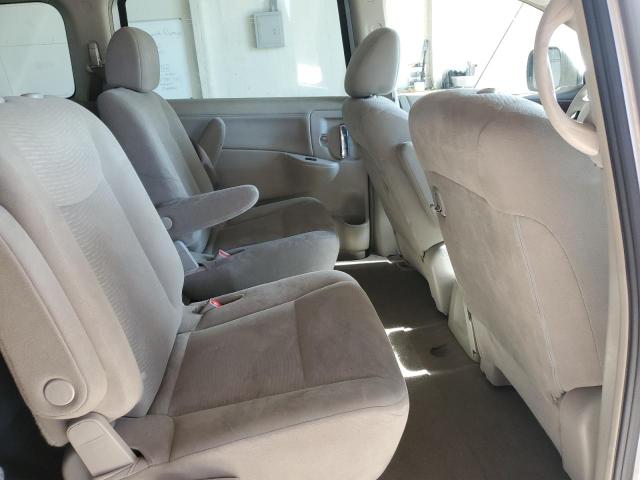 JN8AE2KP2F9133170 - 2015 NISSAN QUEST S SILVER photo 11