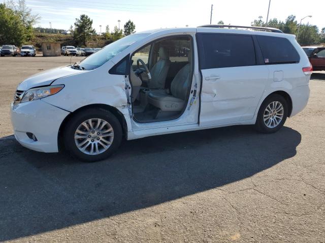 2012 TOYOTA SIENNA XLE, 