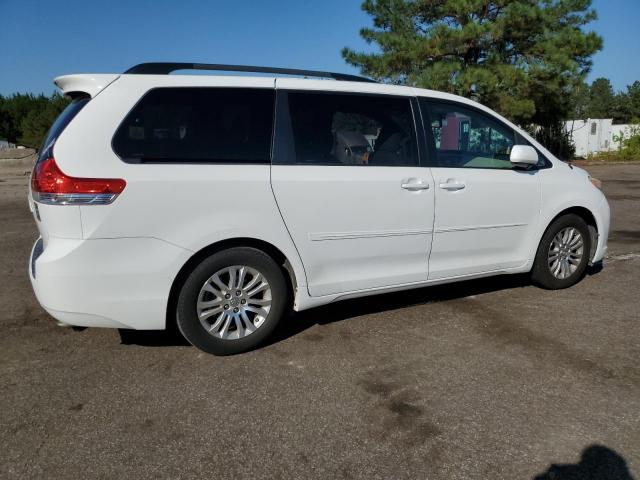 5TDYK3DC8CS234066 - 2012 TOYOTA SIENNA XLE 白色 照片 3