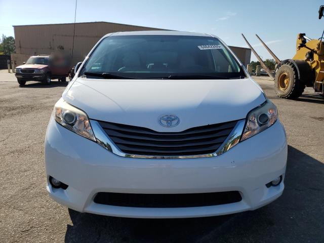 5TDYK3DC8CS234066 - 2012 TOYOTA SIENNA XLE 白色 照片 5