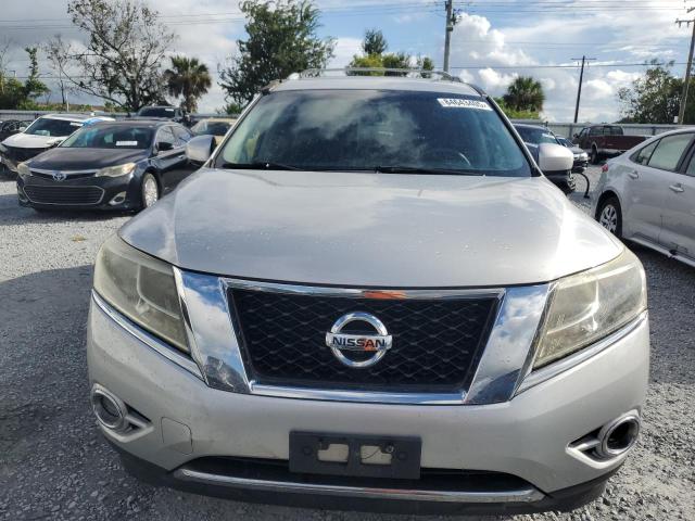 5N1AR2MMXFC660813 - 2015 NISSAN PATHFINDER S 银色 照片 5