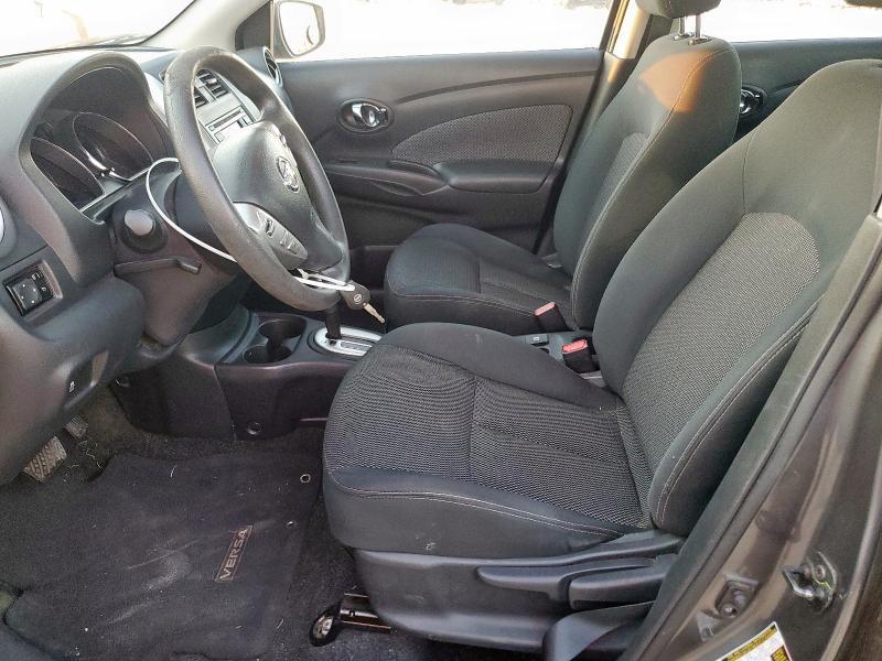 3N1CN7AP5GL884729 - 2016 NISSAN VERSA S 灰色 照片 7