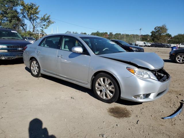 4T1BK3DBXCU472649 - 2012 TOYOTA AVALON BASE Plata foto 4