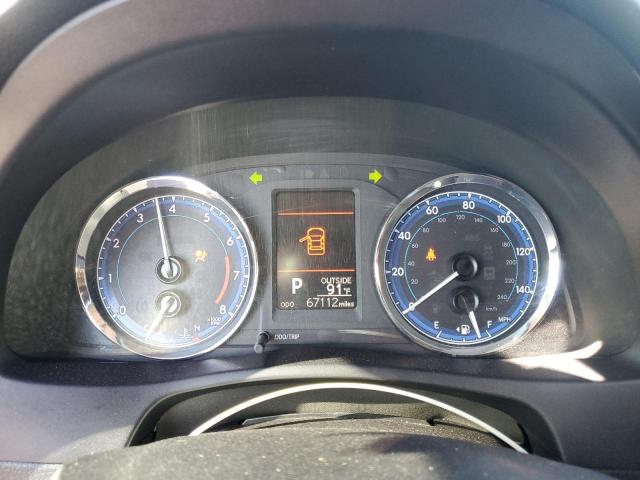 5YFBURHE7JP741092 - 2018 TOYOTA COROLLA L შავი ფოტო 9