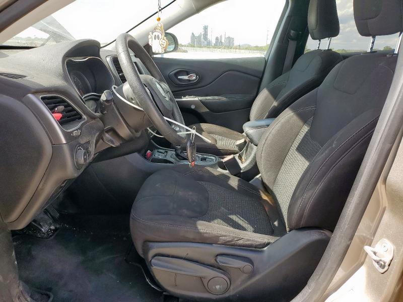 1C4PJLCB0KD365624 - 2019 JEEP CHEROKEE LATITUDE Сұр фото 7