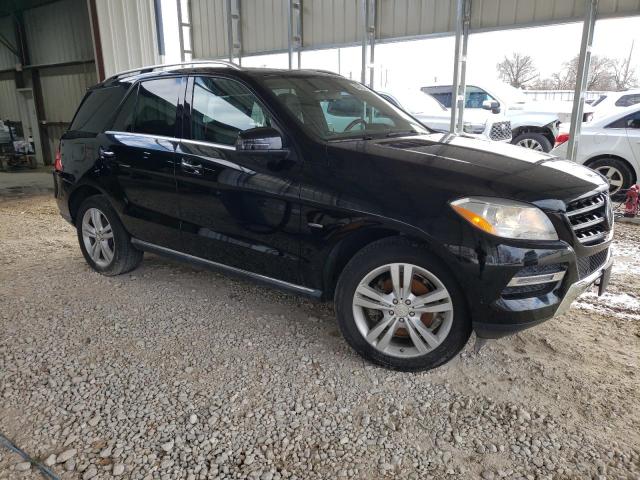 4JGDA5HB3CA008833 - 2012 MERCEDES-BENZ ML 350 4MATIC BLACK photo 4