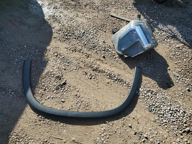 1GNEVGKW3NJ180911 - 2022 CHEVROLET TRAVERSE LT BLACK photo 12