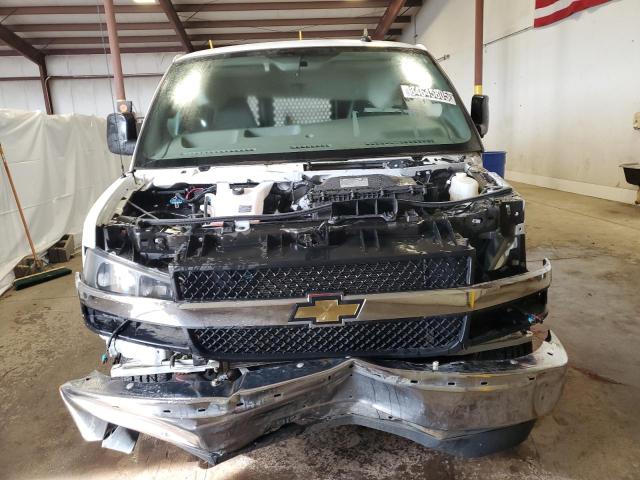 1GCWGAFP3P1204327 - 2023 CHEVROLET EXPRESS G2 WHITE photo 5