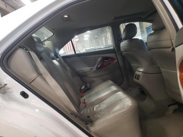 4T4BF3EK5BR177630 - 2011 TOYOTA CAMRY BASE WHITE photo 20