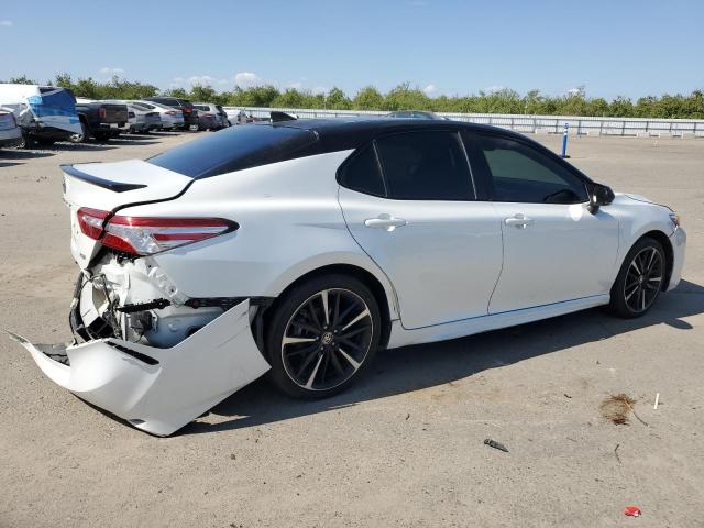 4T1K61AK5LU371967 - 2020 TOYOTA CAMRY XSE 白色 照片 3