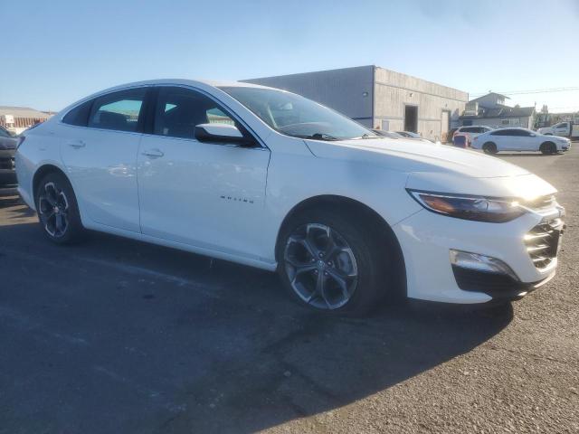 1G1ZD5ST3NF174920 - 2022 CHEVROLET MALIBU LT Blanco foto 4