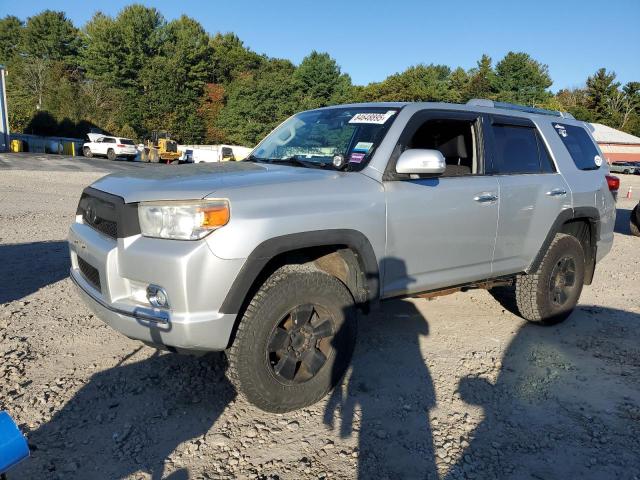 2013 TOYOTA 4RUNNER SR5, 