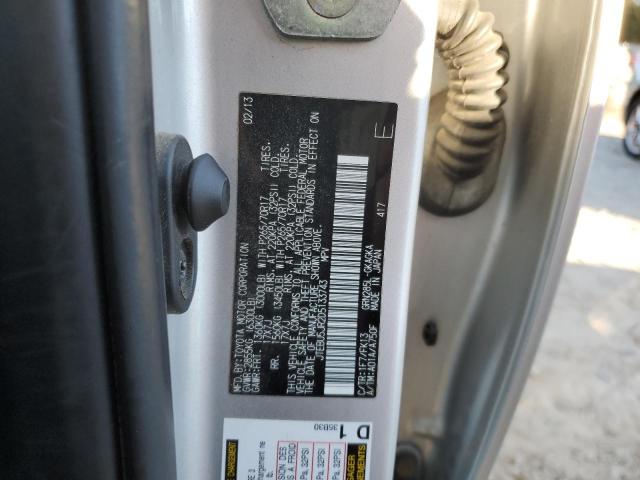 JTEBU5JR2D5133743 - 2013 TOYOTA 4RUNNER SR5 Silber Foto 13