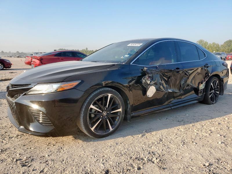 2019 TOYOTA CAMRY XSE, 