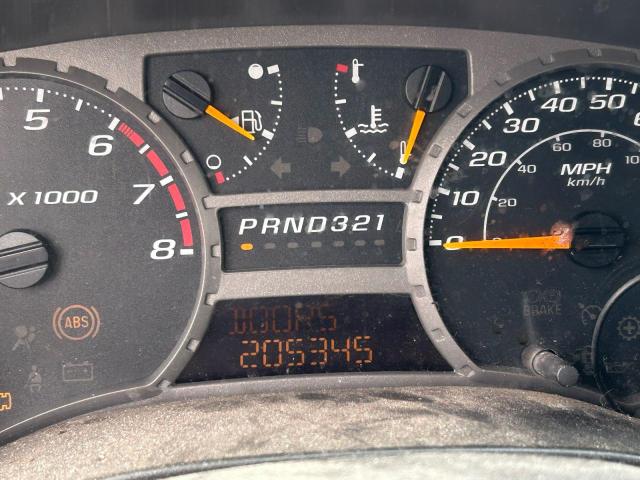 1GCDS136048146942 - 2004 CHEV COLORADO WHITE photo 8