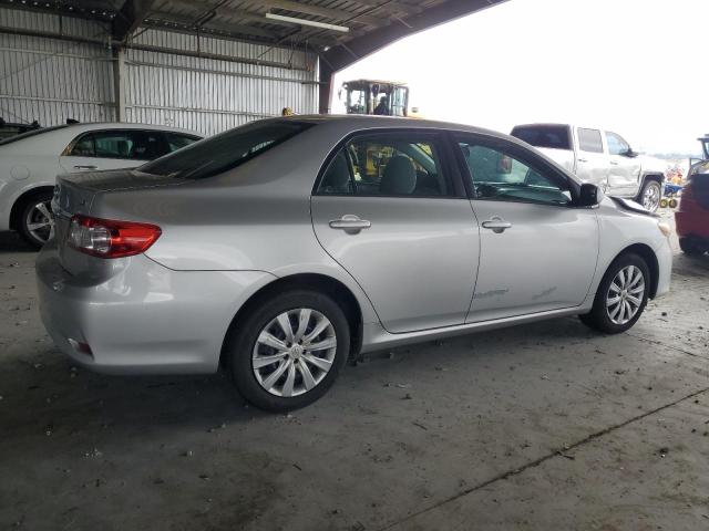 5YFBU4EEXDP132686 - 2013 TOYOTA COROLLA BASE Boz foto 3