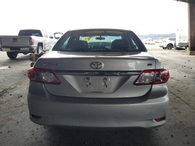 5YFBU4EEXDP132686 - 2013 TOYOTA COROLLA BASE Boz foto 6